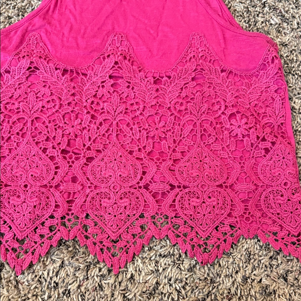 About A Girl Pink Lace Top - Picture 4 of 5